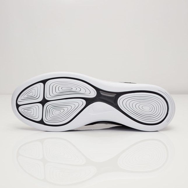 Nike LunarEpic Low Flyknit Black