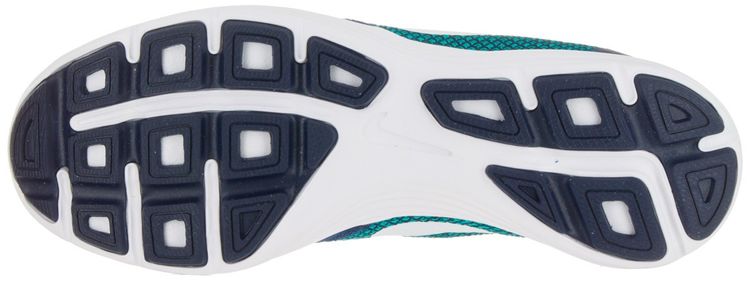Nike Revolution 3