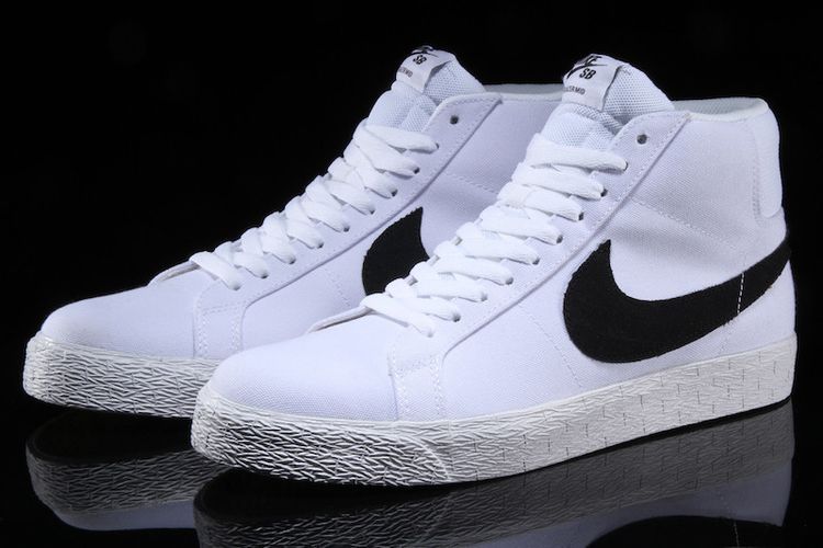 Nike SB Zoom Blazer Mid Canvas White Black Gum