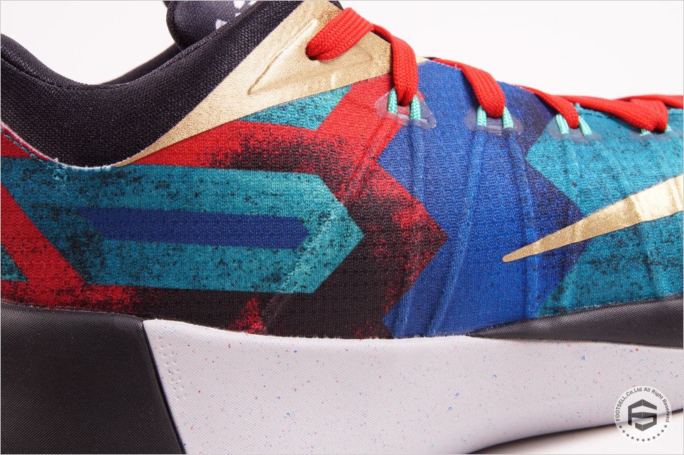 Nike hyperdunk low 2015 top