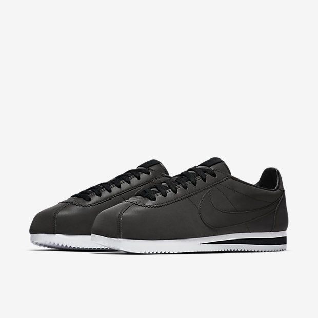 Nike cortez 3m store