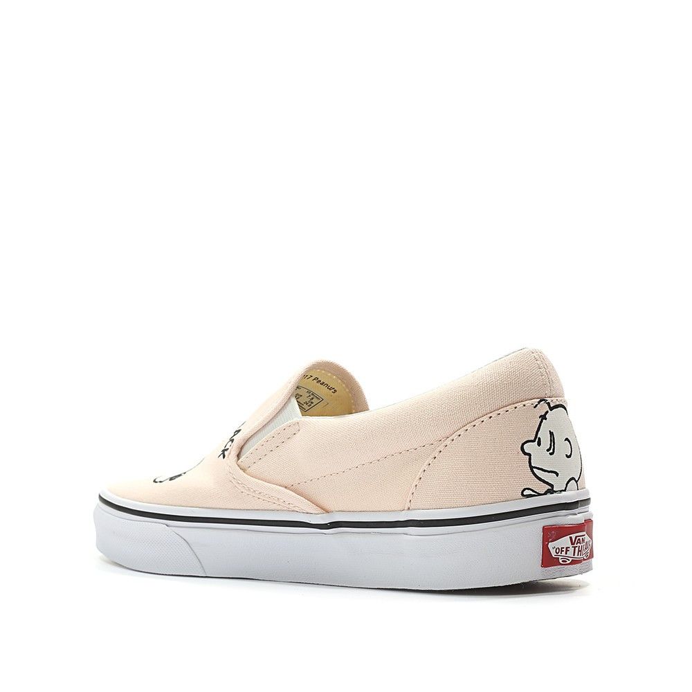 Slip on snoopy vans hot sale
