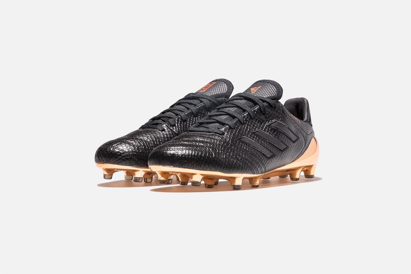 Size 10.0 Kith x Copa Mundial 17.1 Cleat