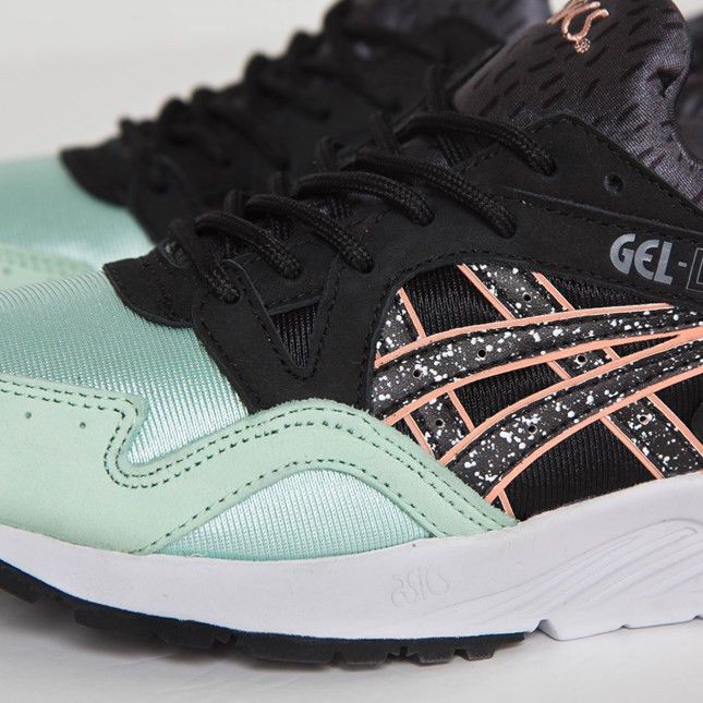 Buy Naked x Wmns Gel Lyte 5 Hafnia H57PQ 9090 GOAT CA