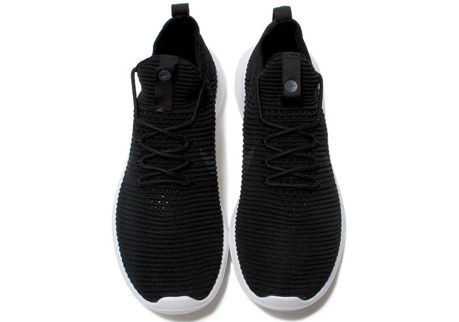 Buy Roshe Two Flyknit V2 Black Anthracite 918263 002 GOAT