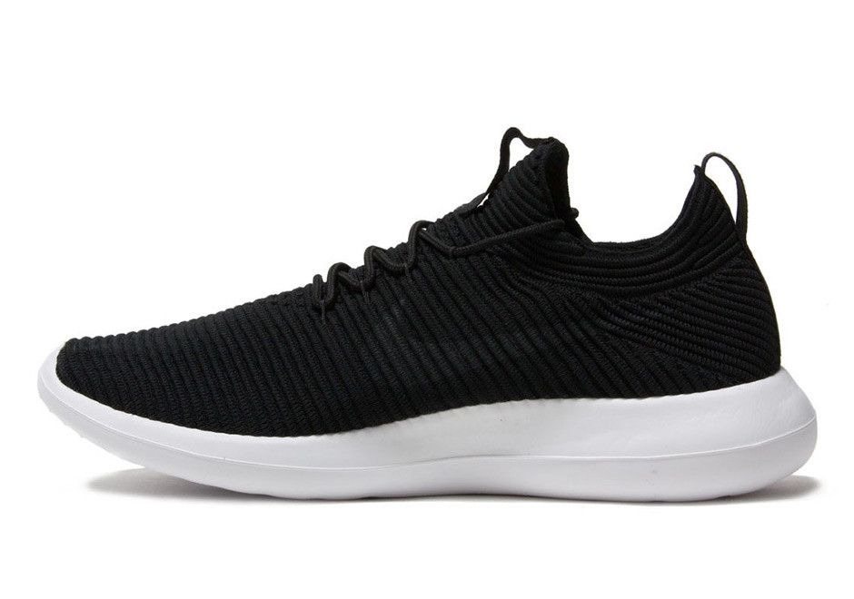 Buy Roshe Two Flyknit V2 Black Anthracite 918263 002 GOAT