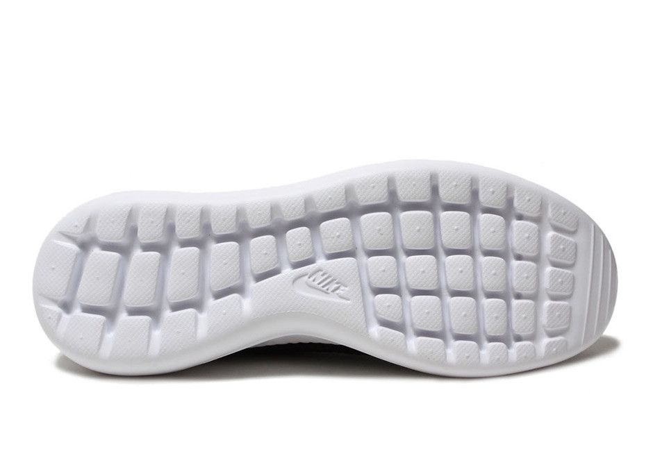 Roshe 2 flyknit v2 womens on sale