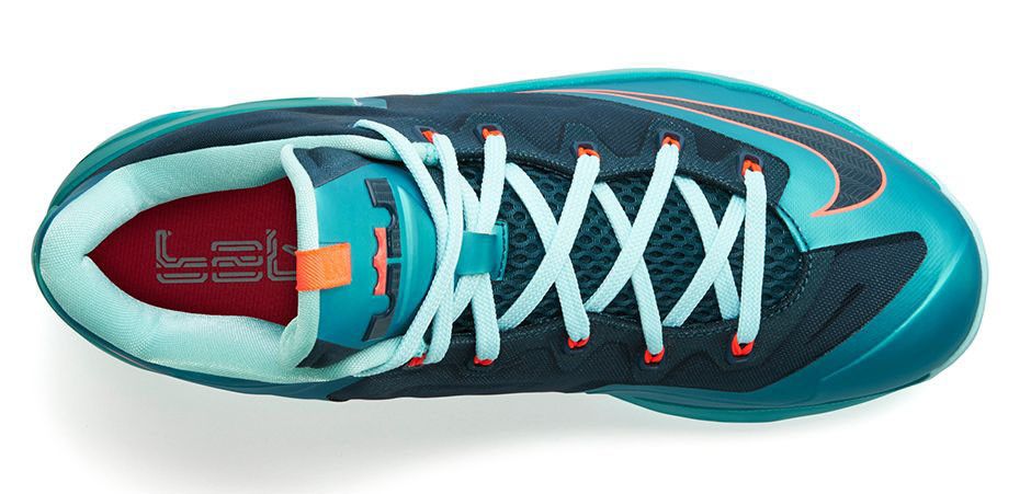 Size 11.5 Max LeBron 11 Low Turbo Green