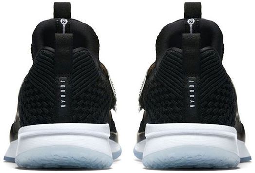 Air Jordan Trainer 2 Flyknit Black Ice