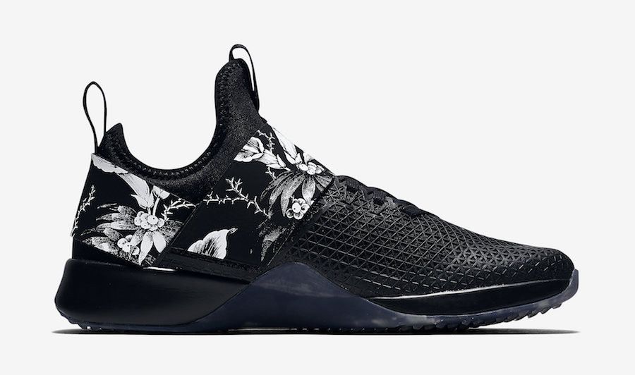 Nike air zoom strong floral hot sale