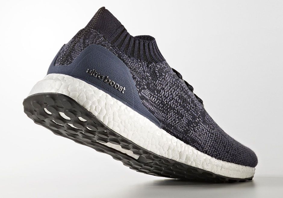 Ultra boost uncaged core black legend ink top