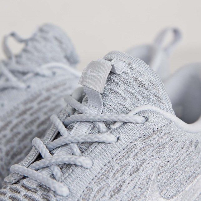 Nike Wmns Rosherun Flyknit