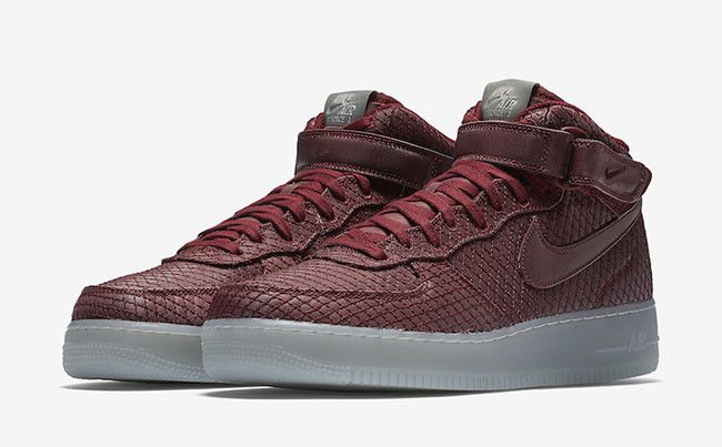 Nike air force mid lv8 red deals