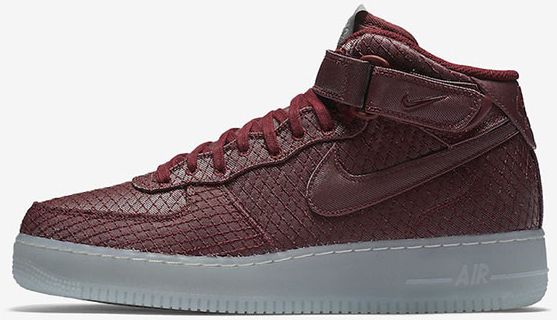 Nike Air Force 1 07 Mid LV8 Team Red