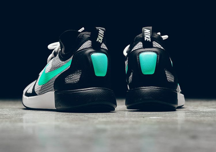 Nike Duel Racer Menta