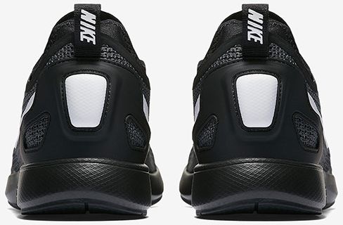Nike Wmns Duel Racer