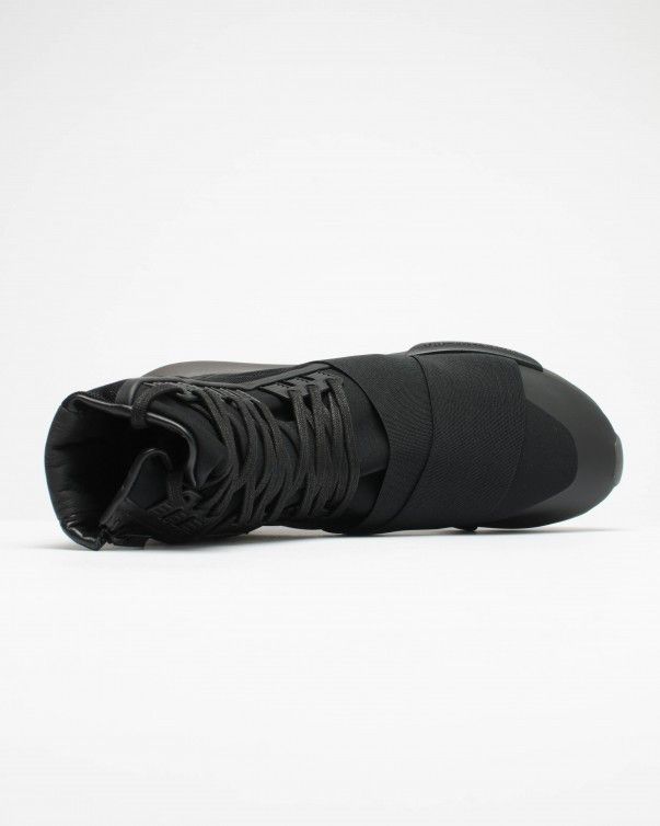 Buy Y-3 Qasa Boot 'Triple Black' - BY2629 | GOAT