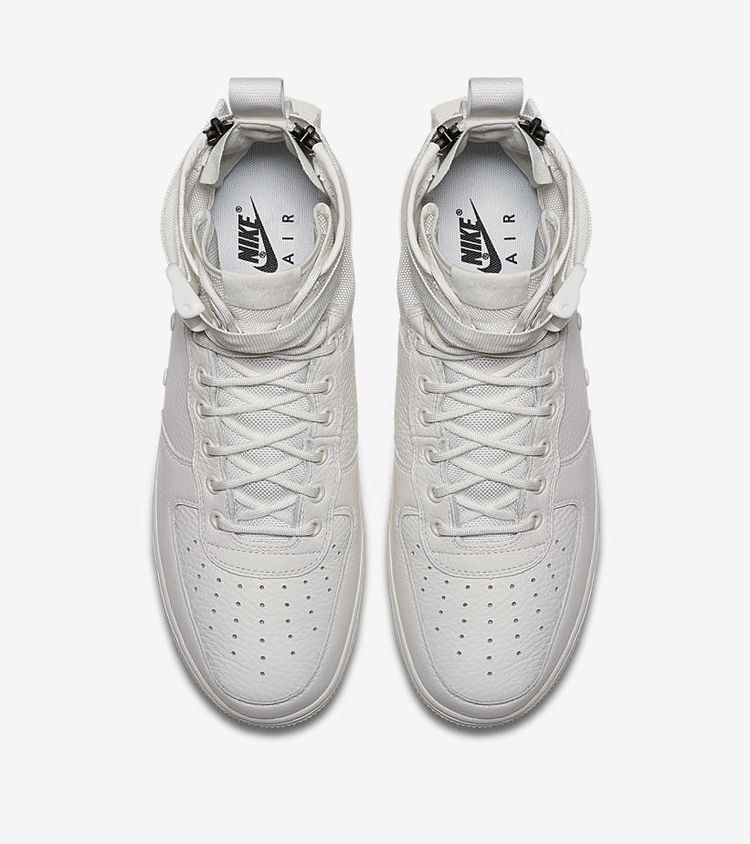 Sf af1 mid triple ivory hot sale