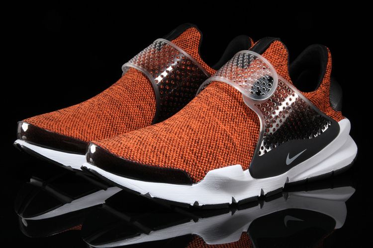 Nike Sock Dart SE Terra Orange