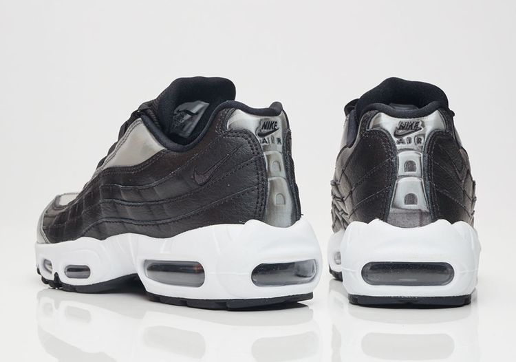 Nike Wmns Air Max 95 SE Brushed Metal