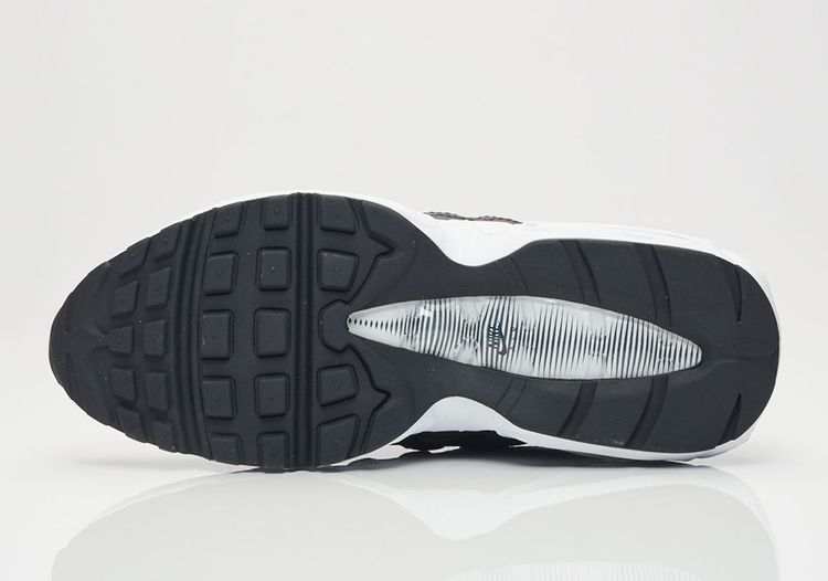 Nike Wmns Air Max 95 SE Brushed Metal