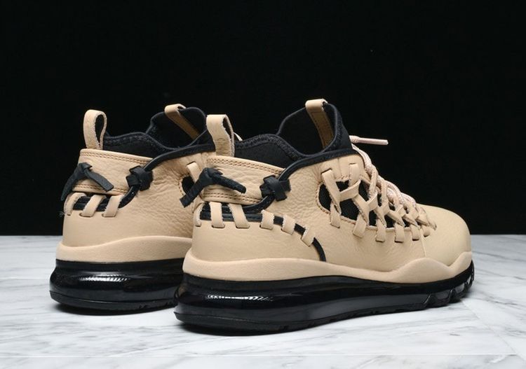 Nike Air Max TR 17 Linen