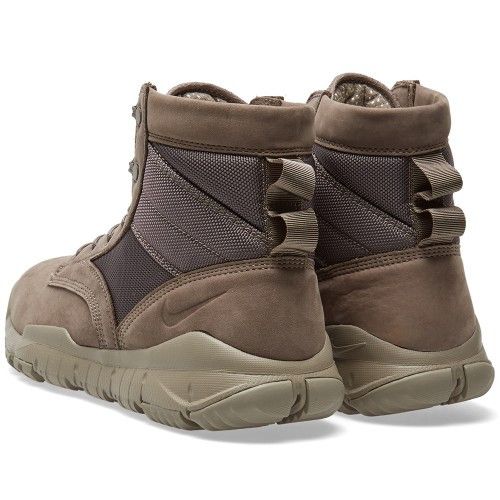 Nike sfb 6 nsw leather boot deals