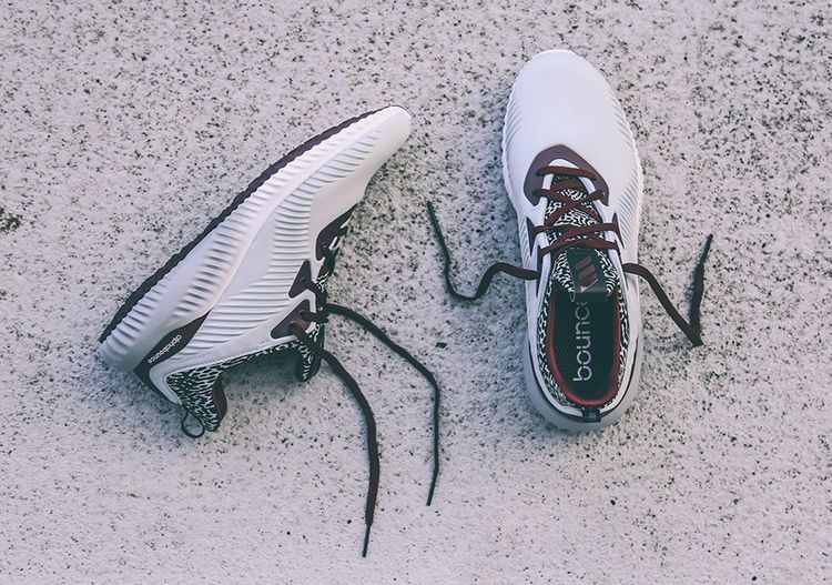 Adidas Alphabounce Team Bowl Series PE Mississippi State Bulldogs