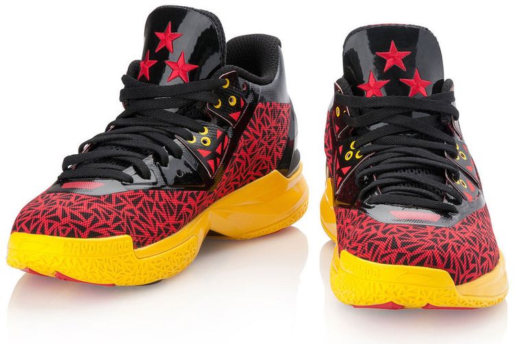 Li Ning Way of Wade 4 Screws