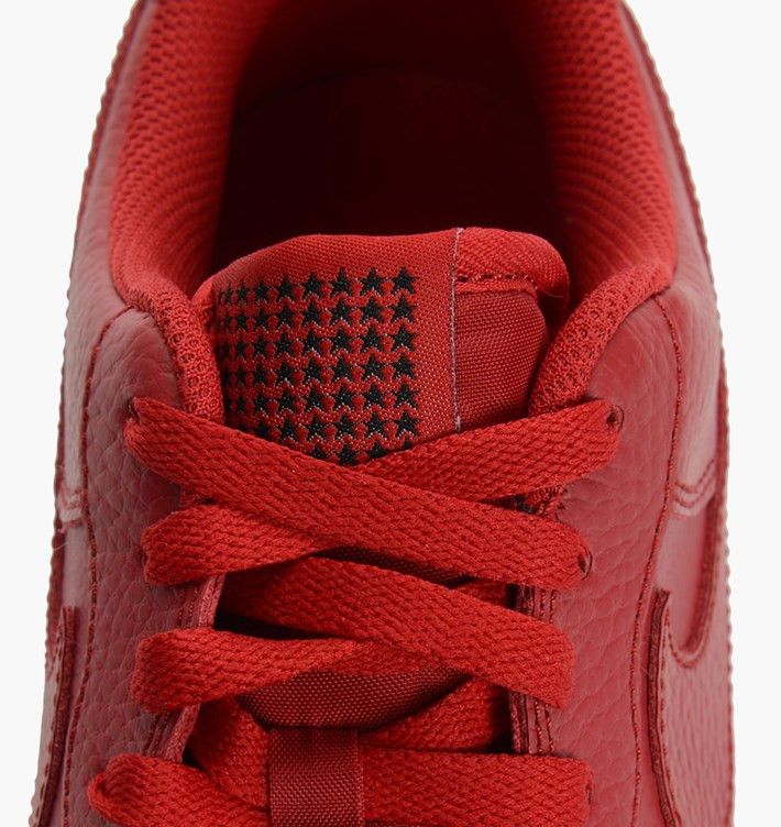 Air force 1 7 pivot top