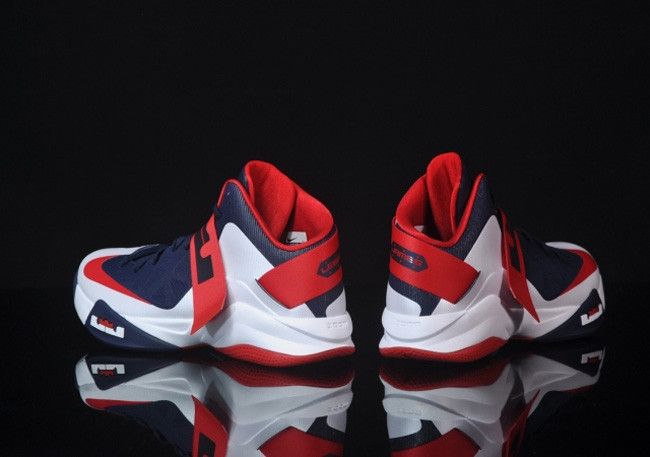 Lebron james nike zoom soldier 6 outlet