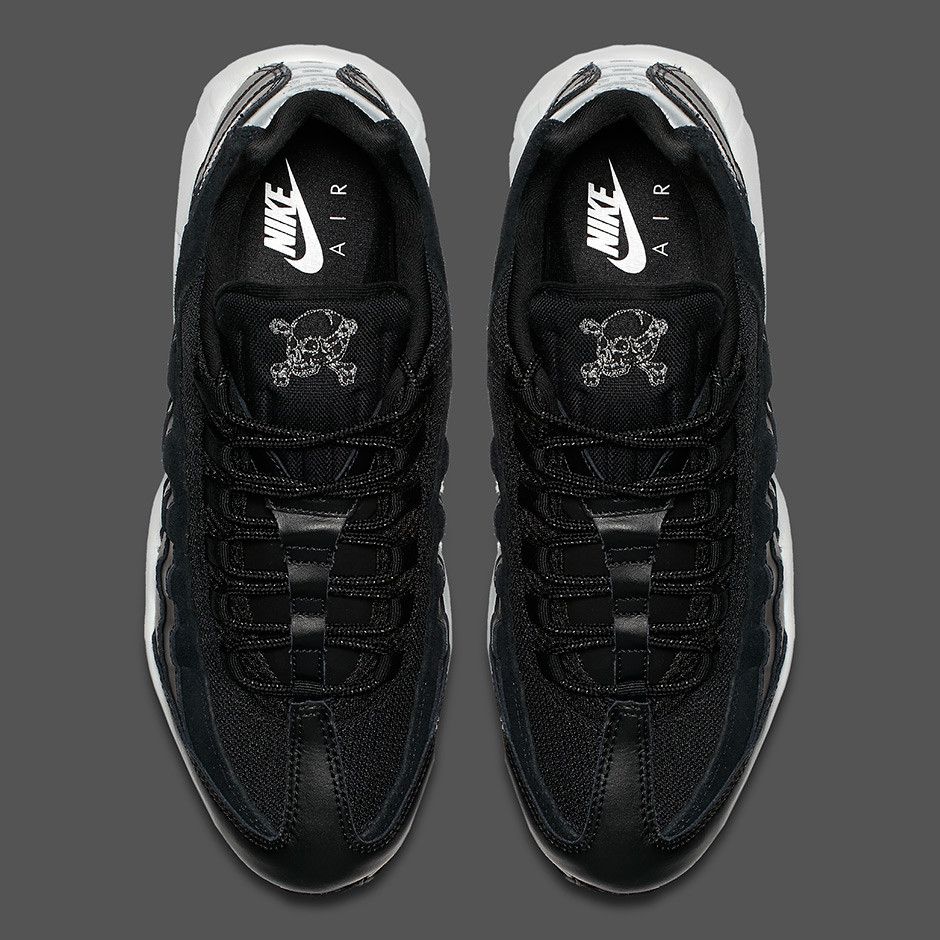 Size 10.0 Air Max 95 Premium Rebel Skulls