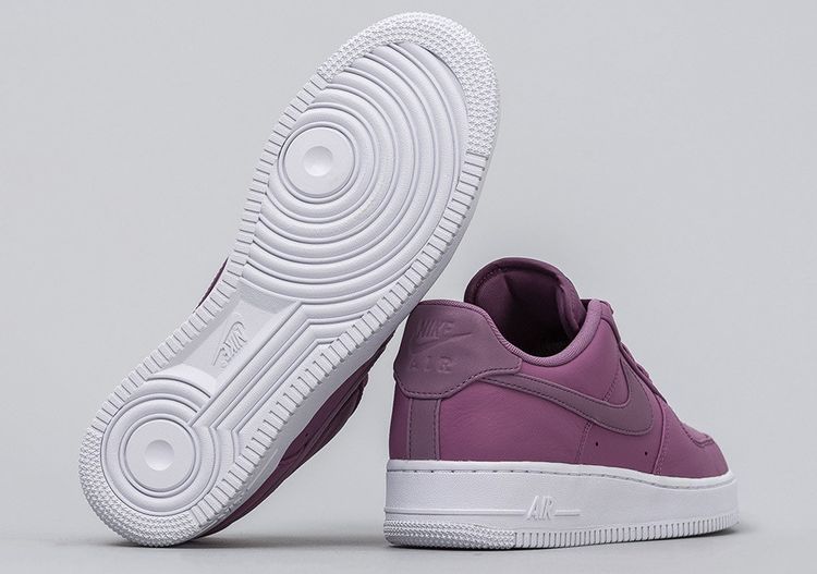 Air Force 1 Low Premium Violet Dust