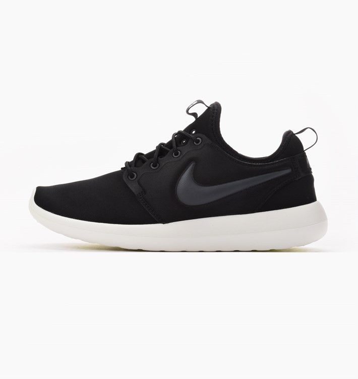 Buy Roshe Two Black 844656 003 GOAT