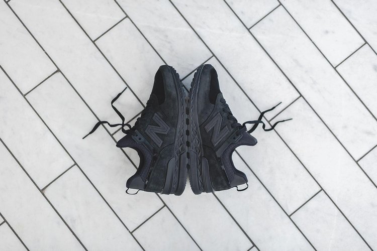 Ronnie Fieg x Dover Street Market x 574 Sport Triple Black