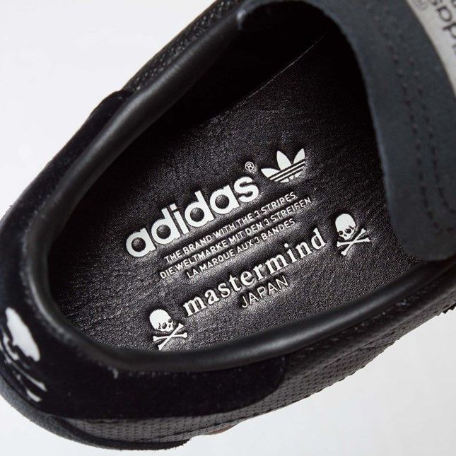 adidas gazelle silver green womens ADIDAS BOOST NMD R2 ORIGINAL USA IMPORTED (Original USA Imported)  Lunda  Bazar Online