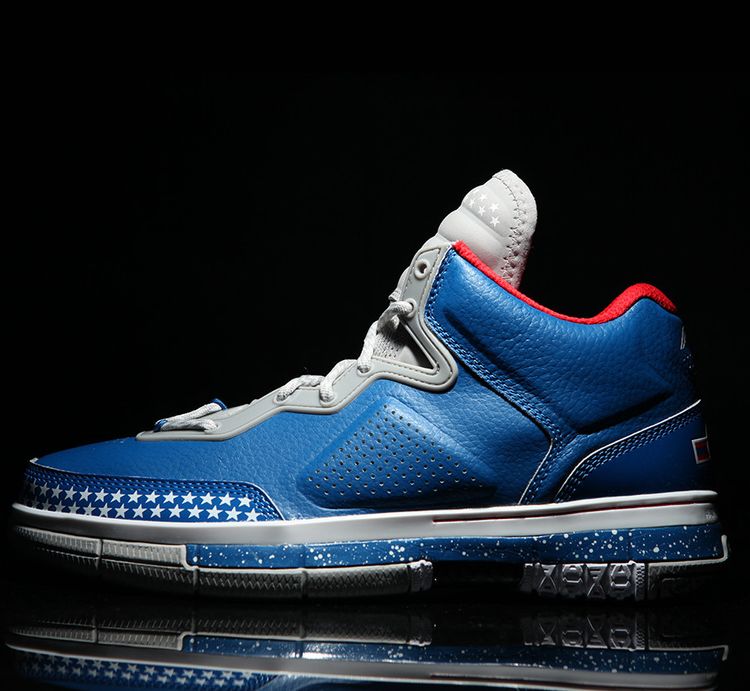 Li Ning Way of Wade Veterans Day