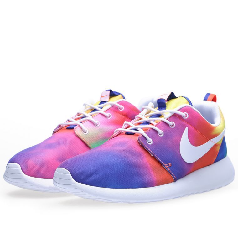 Nike roshe one tie dye top