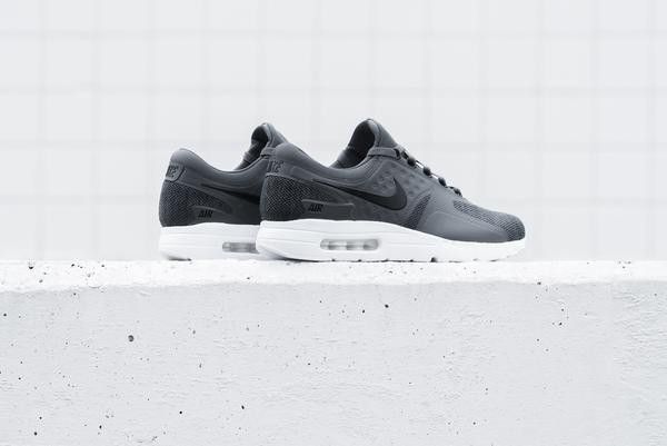 Nike Air Max Zero SE Dark Grey