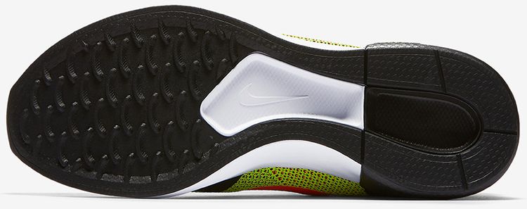 Nike Duel Racer Volt