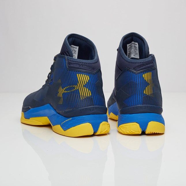 Curry 2.5 blue hotsell
