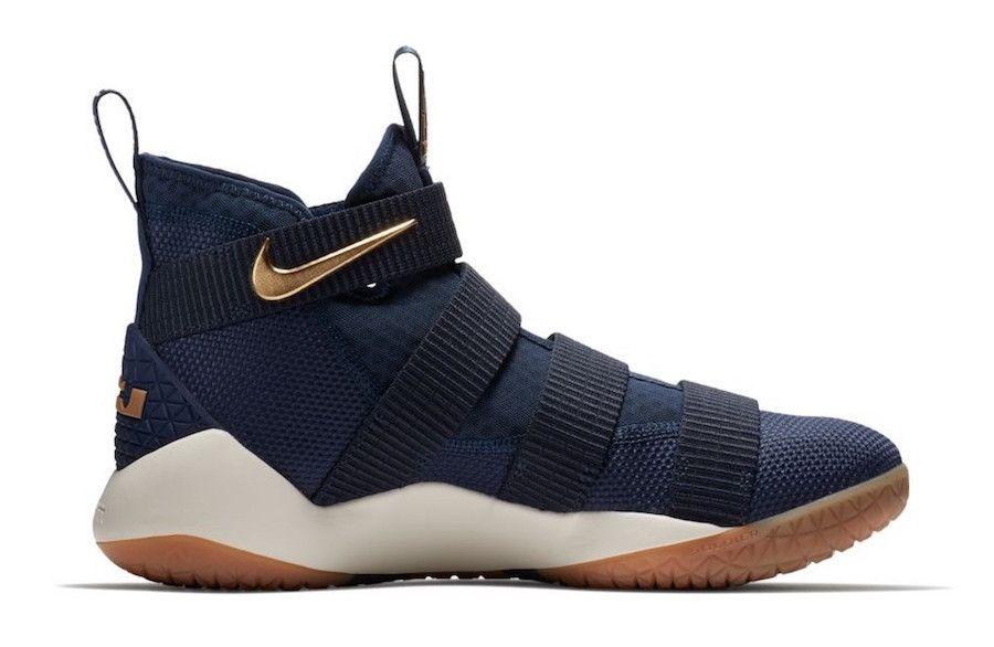 Black and red lebron soldier 11 sale