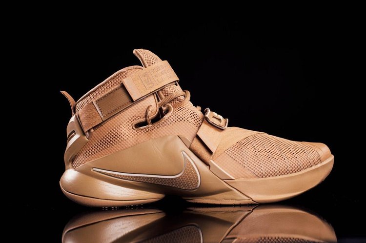 LeBron Soldier 9 Premium Desert Camo