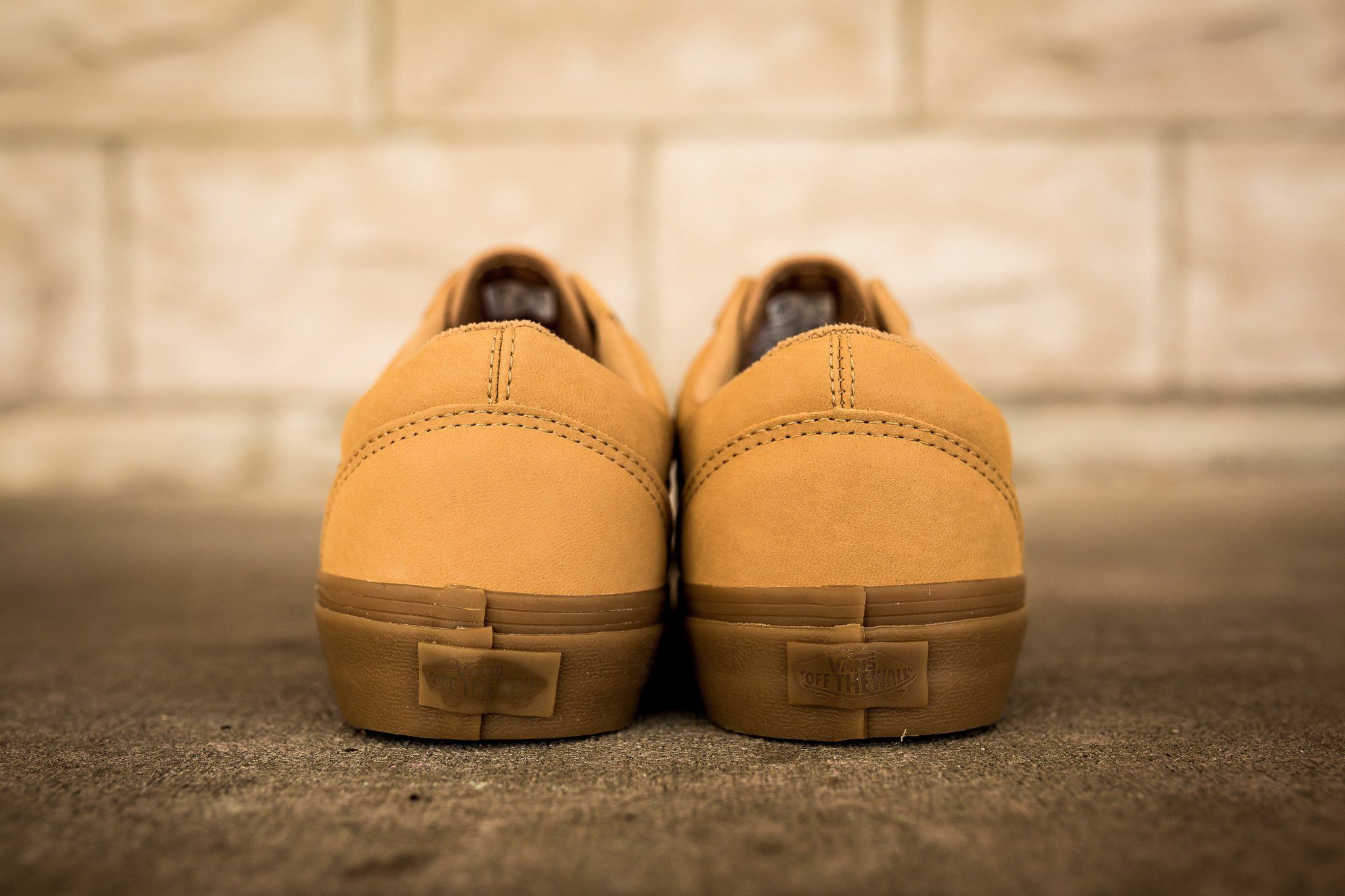 Old skool vansbuck top