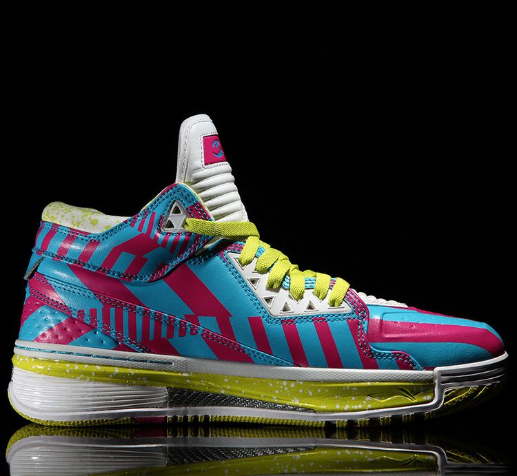 Li Ning Way of Wade 2 RazFuego