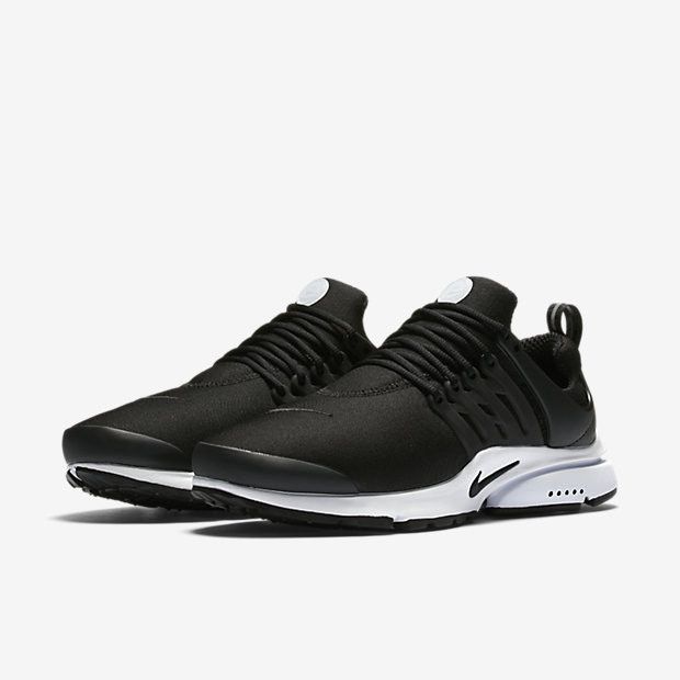 Size 10.0 Air Presto Essential Black