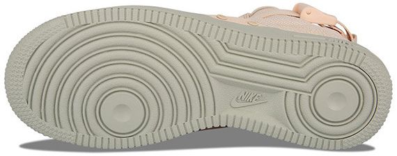 Nike Wmns SF Air Force 1 Mid Orange Quartz