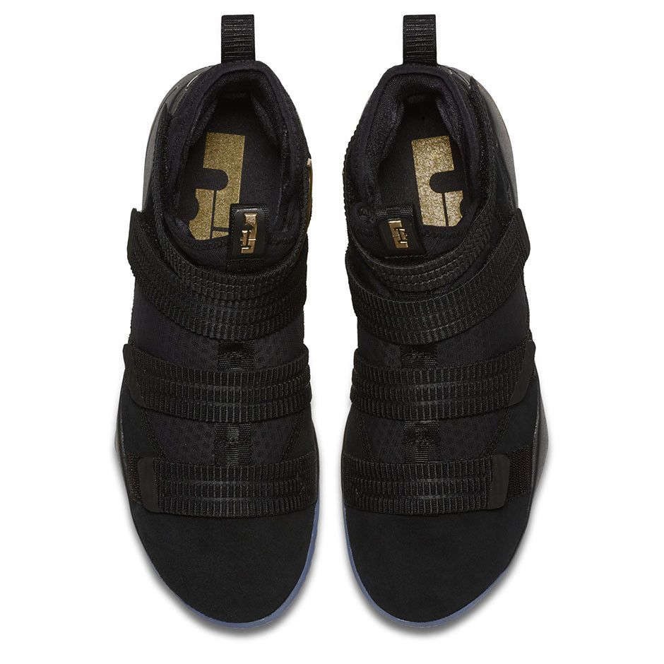 Size 9.5 LeBron Soldier 11 Finals