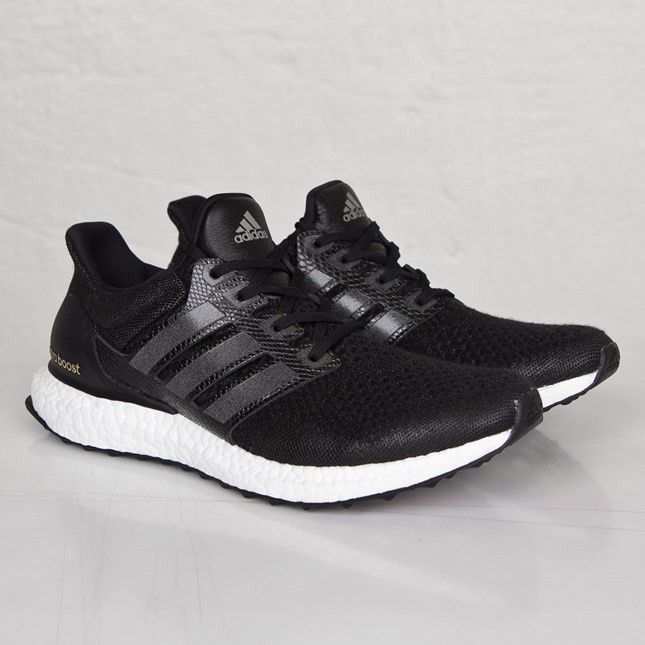 JD Collective x adidas UltraBoost 10 Core Black