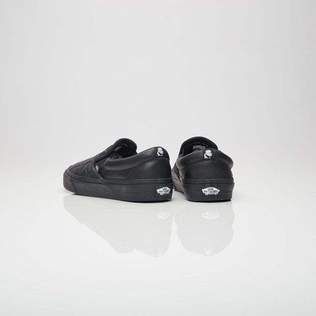 Karl lagerfeld vans slip on store